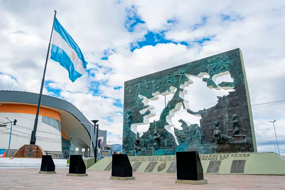 Una iniciativa centrada en Malvinas y los recursos estratégicos
